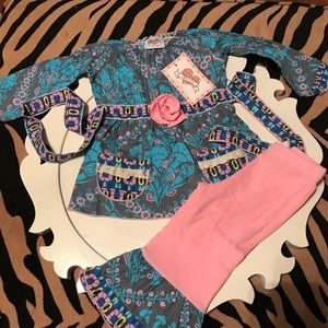 Ann Loren Outfit